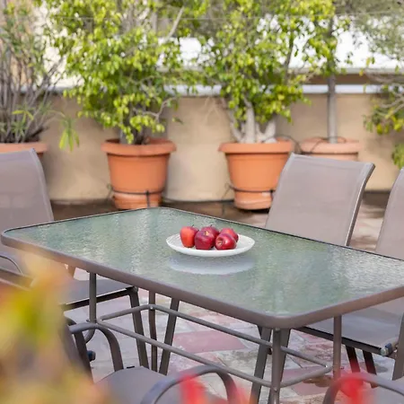 Acropolis Maisonette 3br 6ppl 15min Metro&museum