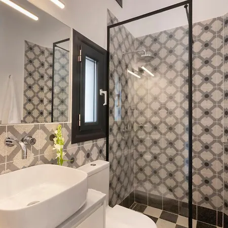 Apartment Acropolis Maisonette 3br 6ppl 15min Metro&museum