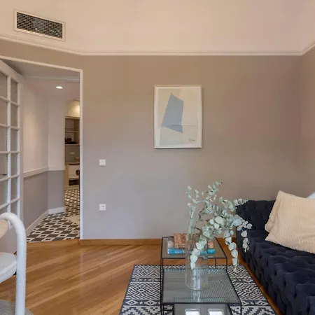 Acropolis Maisonette 3br 6ppl 15min Metro&museum Apartment Athens